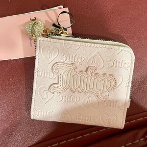 Juicy Couture Powder Blush Upgrade U L-Zip Card Case